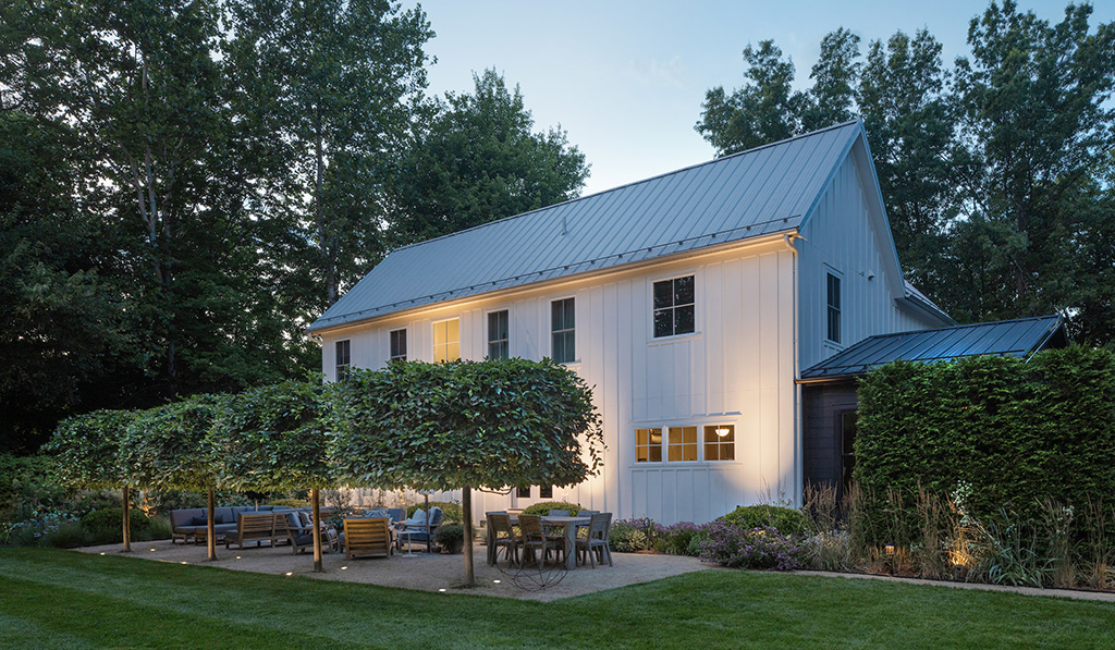 Garden lighting in a patio space
