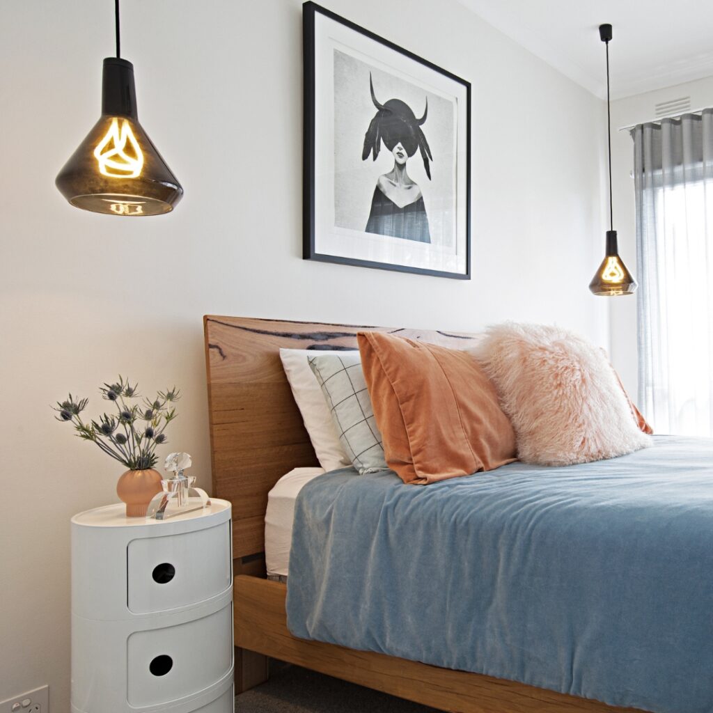 image of bedroom lighting